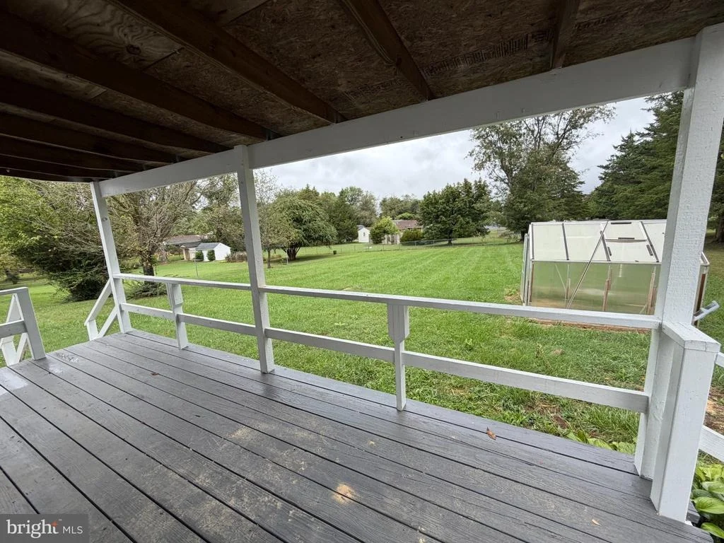Photo of 3 SPRINGVIEW BOULEVARD