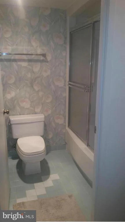 Photo of Unit 3301 at 15115 INTERLACHEN DRIVE
