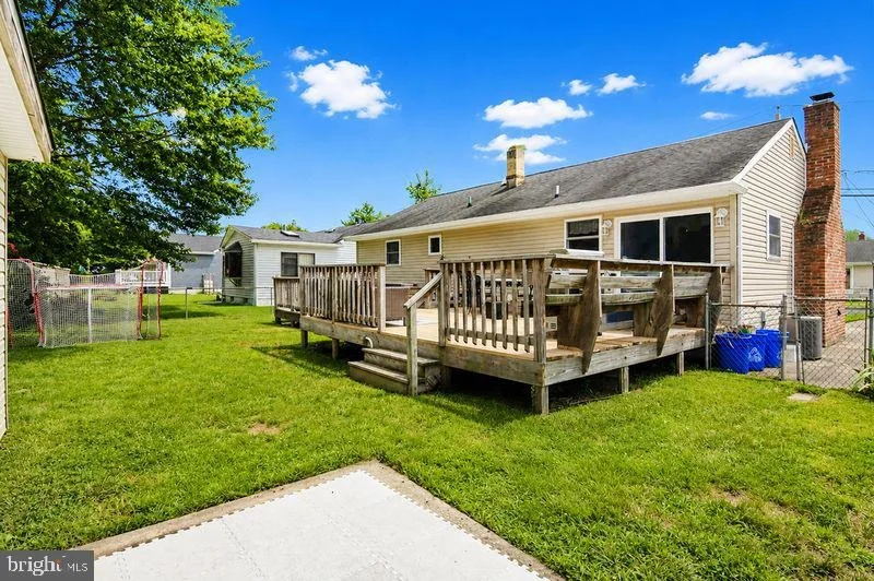 Photo of 611 JACKSON AVENUE