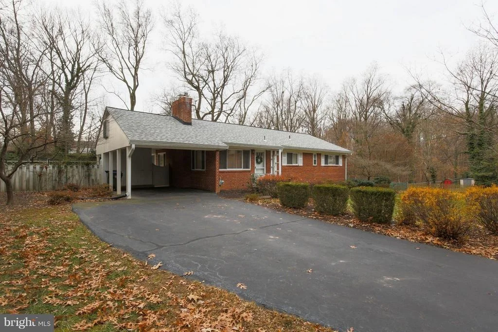 Photo of 3922 MILLCREEK DRIVE
