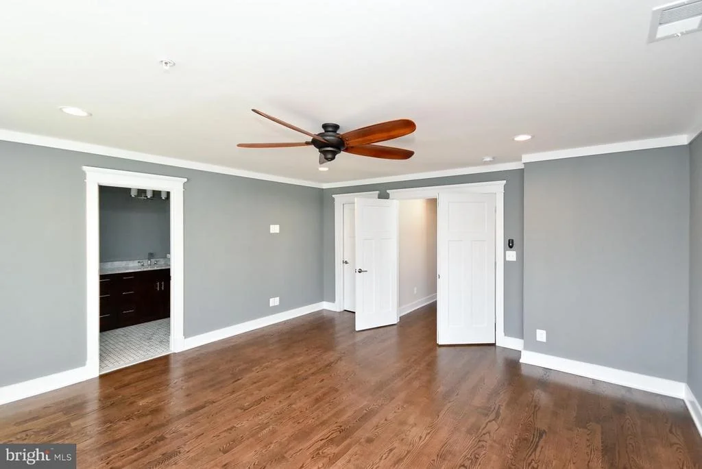 Photo of 4909 QUEENSBURY ROAD