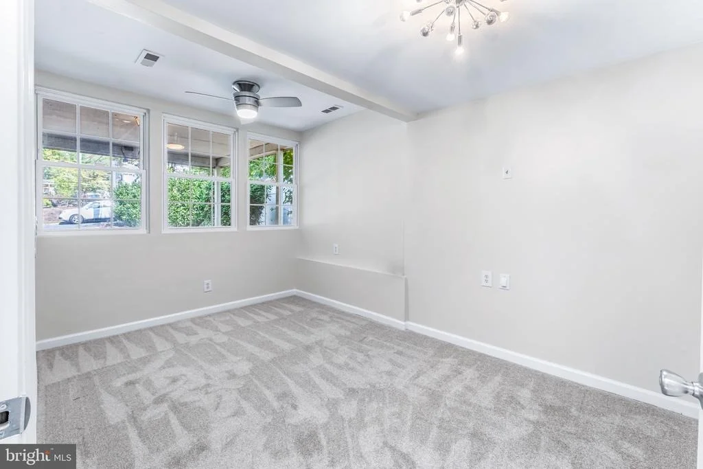Photo of 6015 FOREST ROAD