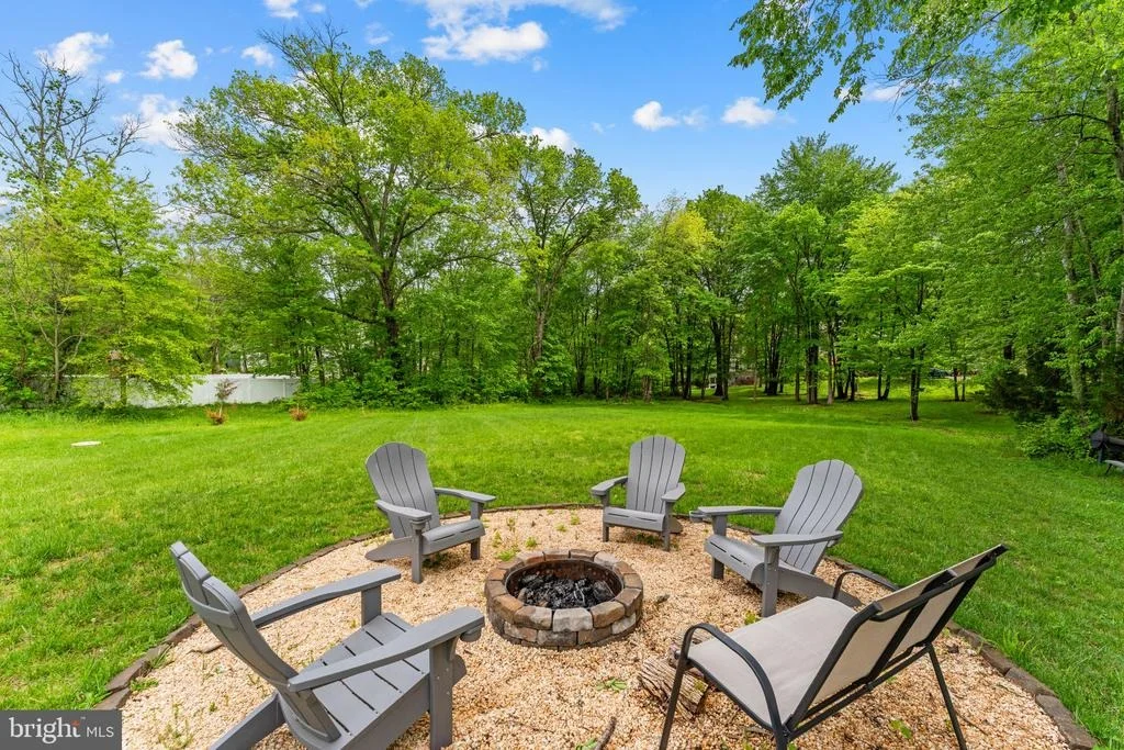 Photo of 15609 THOROUGHFARE ROAD