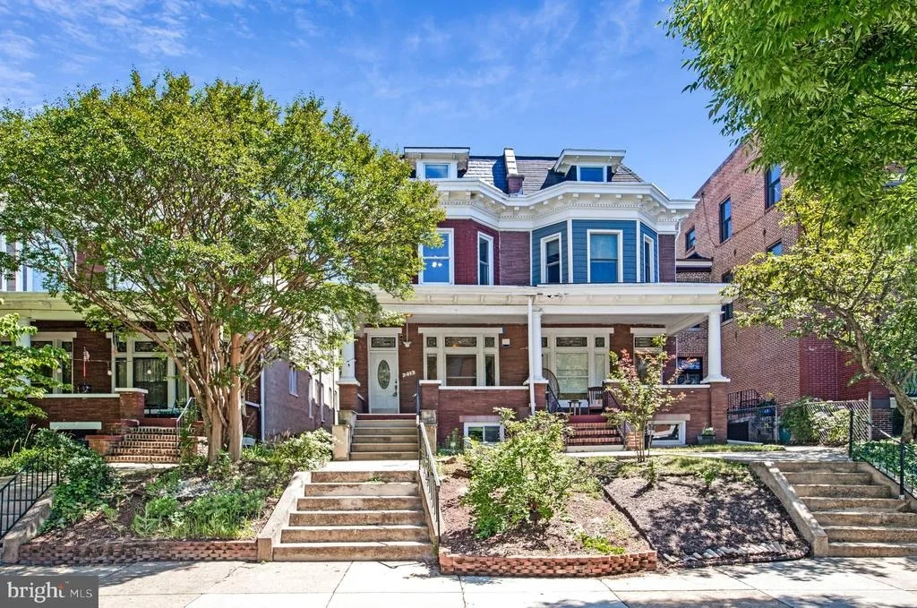 Photo of 2413 MADISON AVENUE