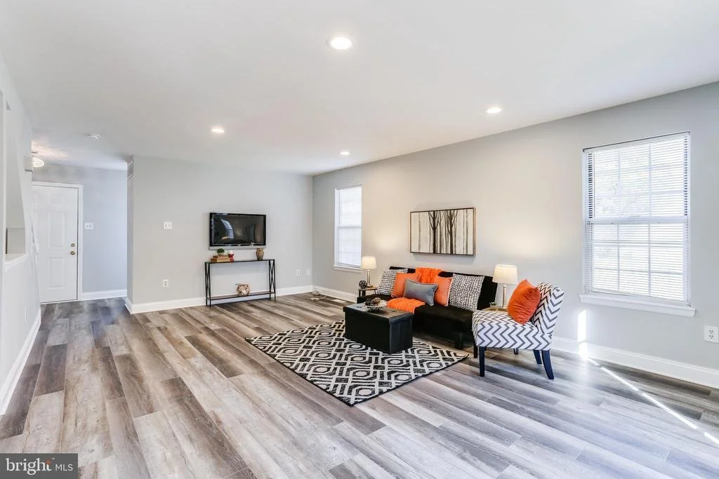 Photo of 8635 STONECUTTER ROAD