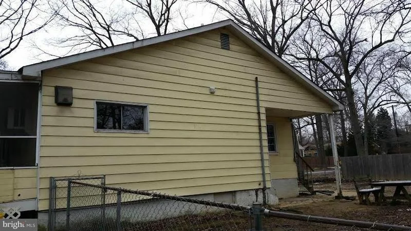 Photo of 540 WEST DRIVE