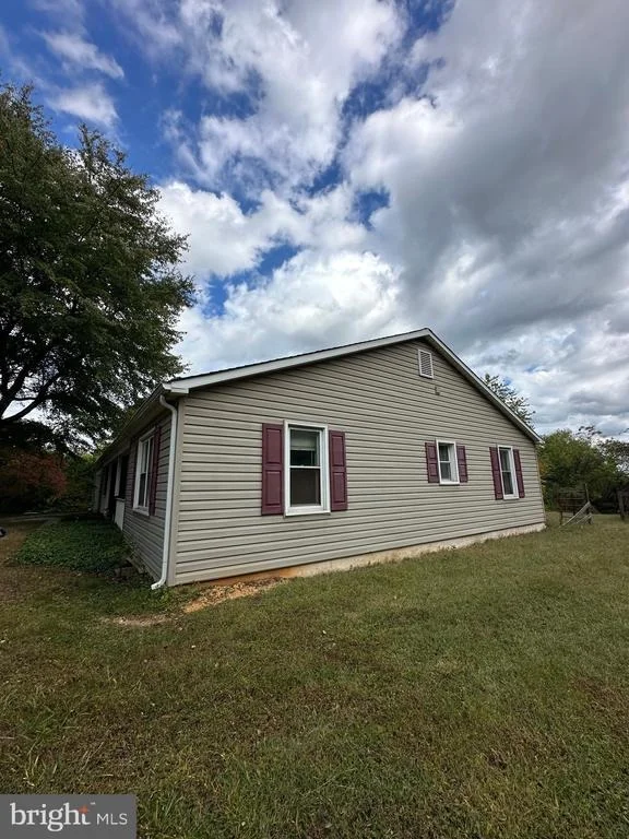 Photo of 2324 OLDFIELD POINT ROAD