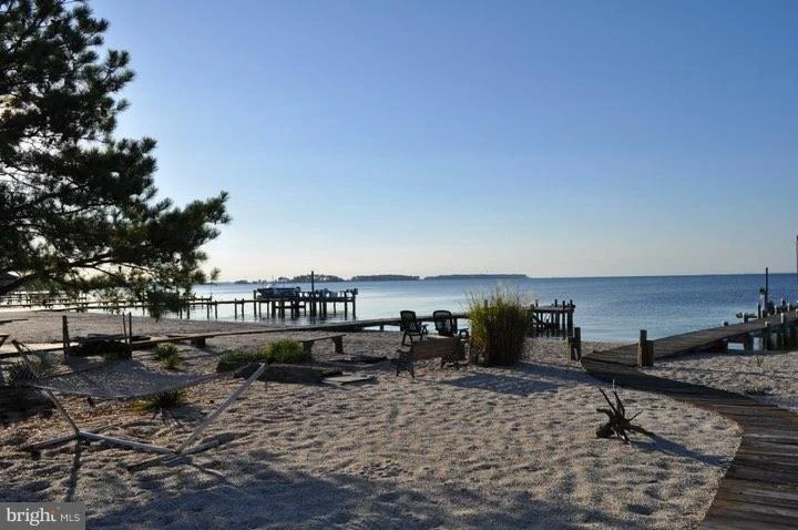 Photo of 45168 LIGHTHOUSE ROAD