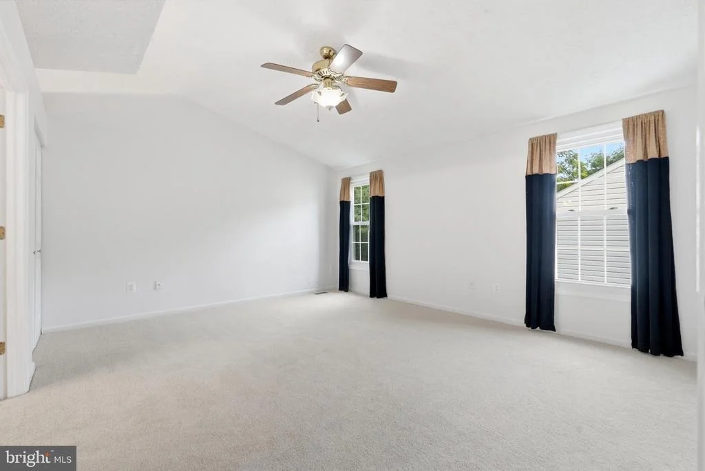 Photo of 18007 SILVER LEAF DRIVE