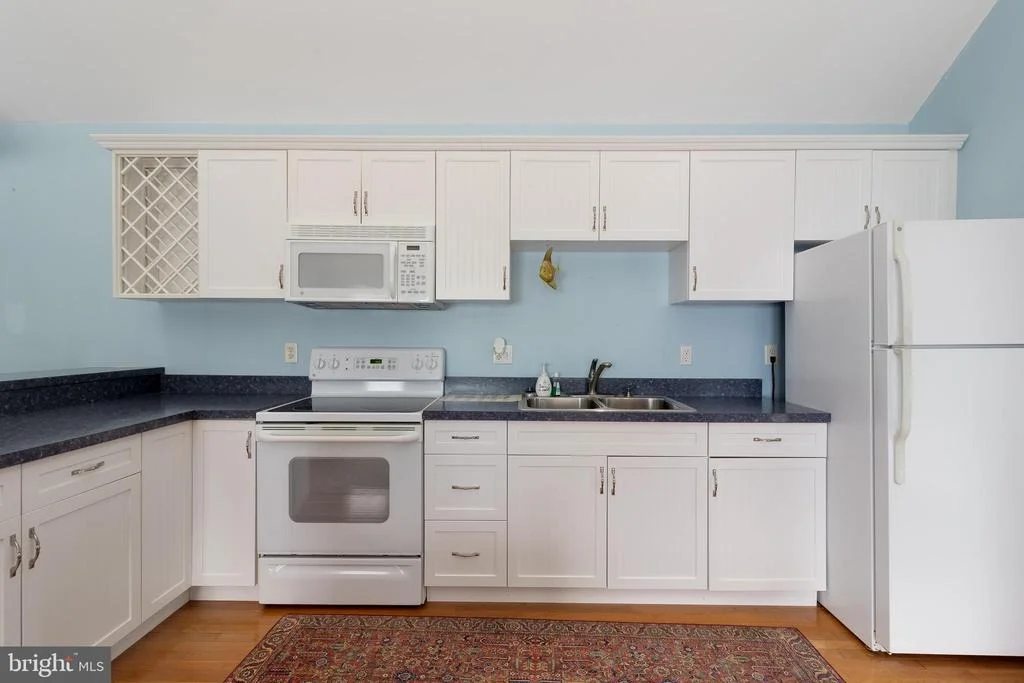 Photo of 5520 LEEWARD LANE