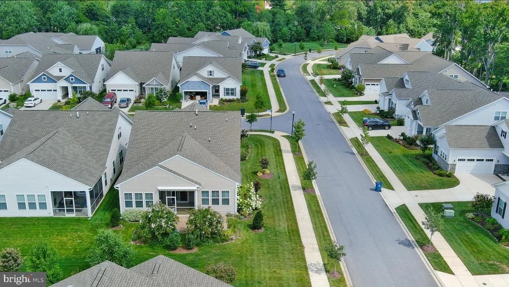 Photo of 136 NAUSET LANE