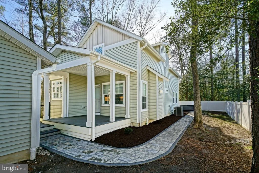 Photo of 35 AINTREE DRIVE