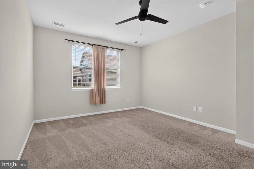 Photo of 20583 SMITHFIELD CIRCLE