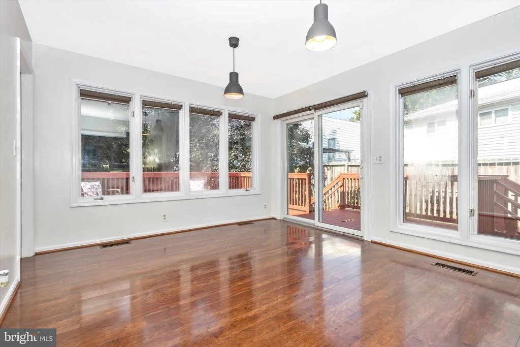 Photo of 1304 WINDHAM LANE