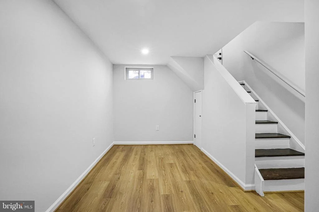 Photo of 4305 GARRETT PARK ROAD