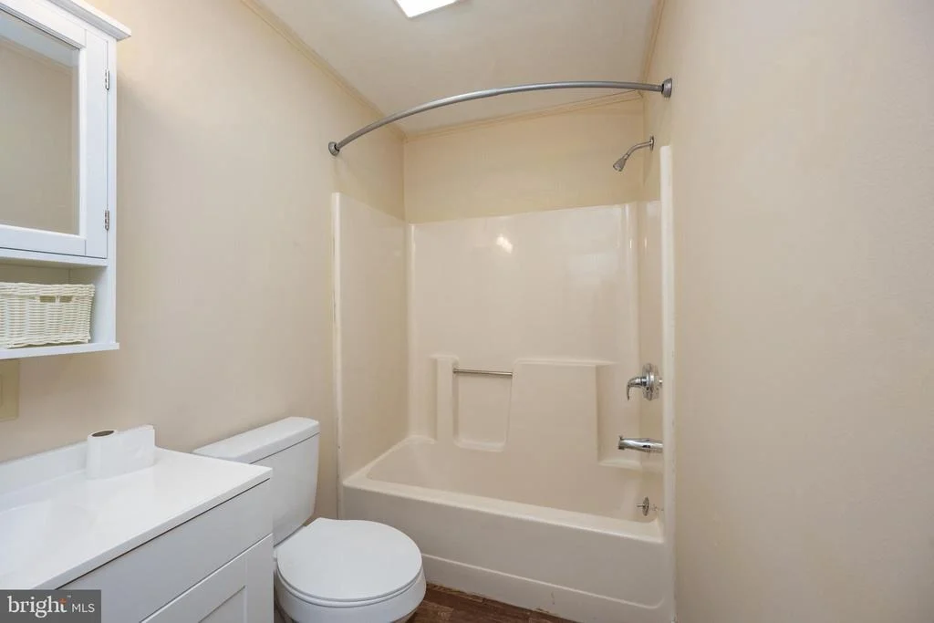 Photo of 63 WALLMAN ROAD