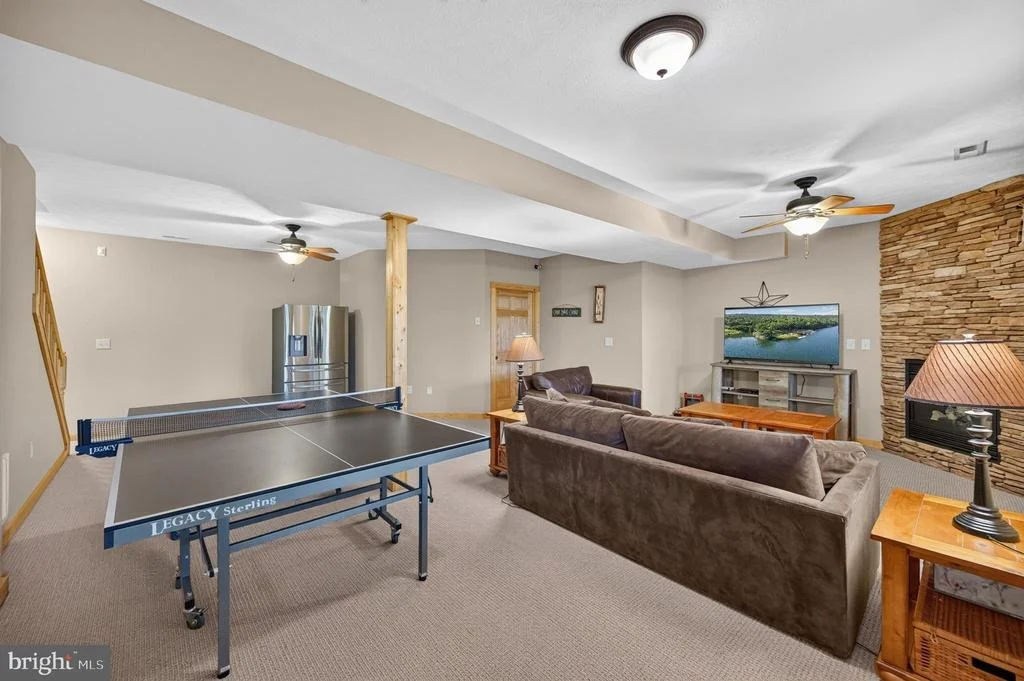 Photo of 14 VICKIE WAY