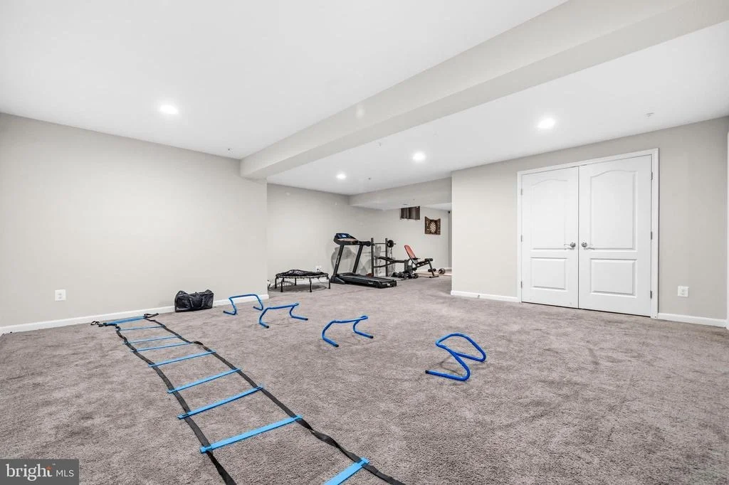 Photo of 131 FAIR BROOK WAY