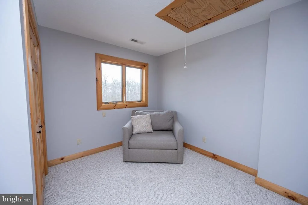 Photo of 276 SUNDANCE WAY