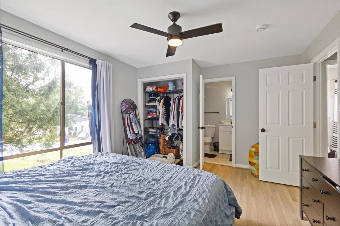 Photo of 9511 WANDERING WAY
