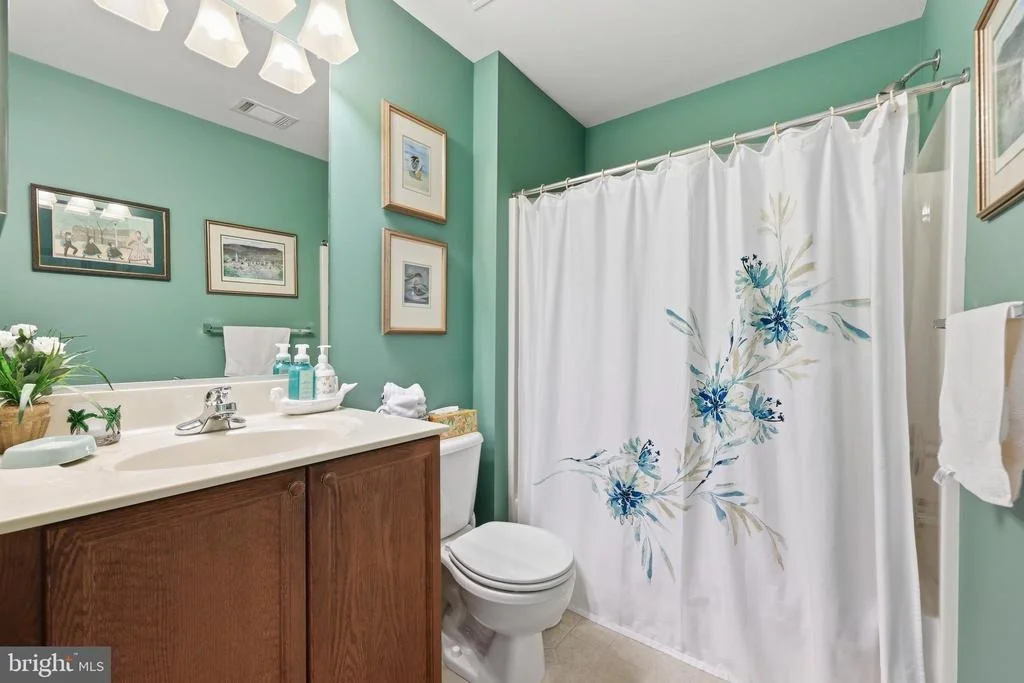 Photo of Unit 3A at 2501 COLERIDGE DRIVE
