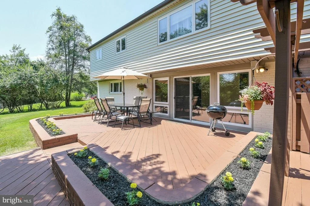 Photo of 1120 DEVERE DRIVE