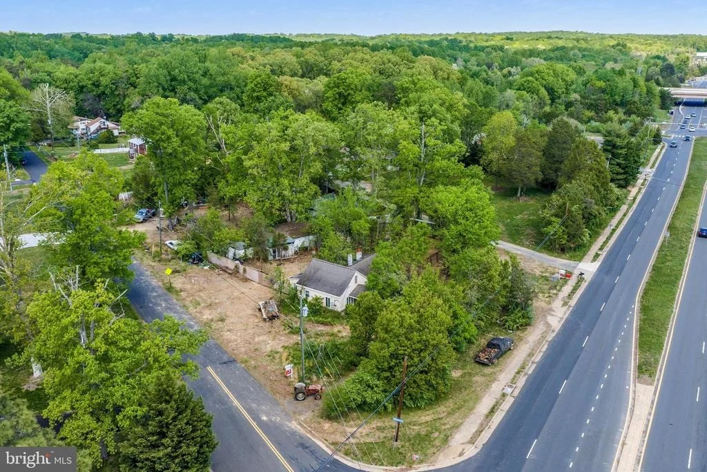 Photo of 12224 BRADDOCK ROAD