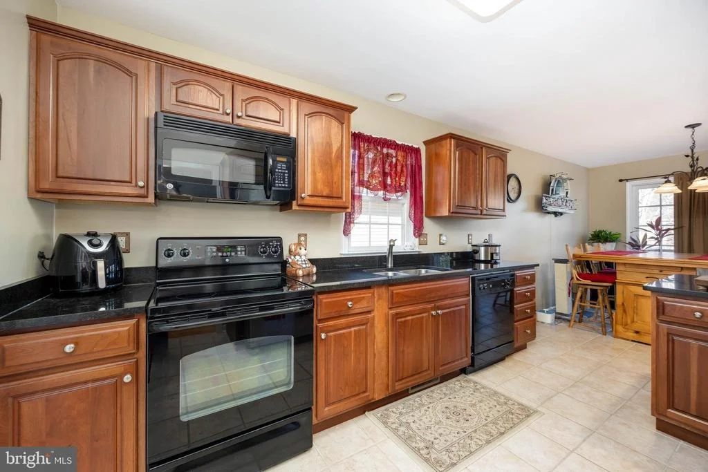 Photo of 11635 DENNIS DRIVE