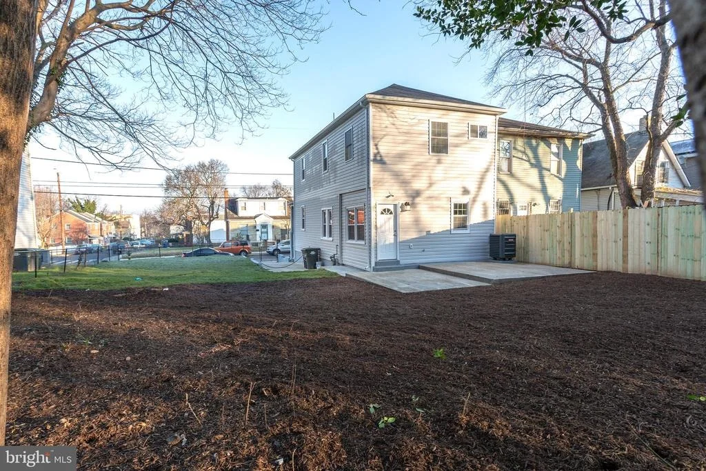 Photo of 4615 KANE PLACE NE