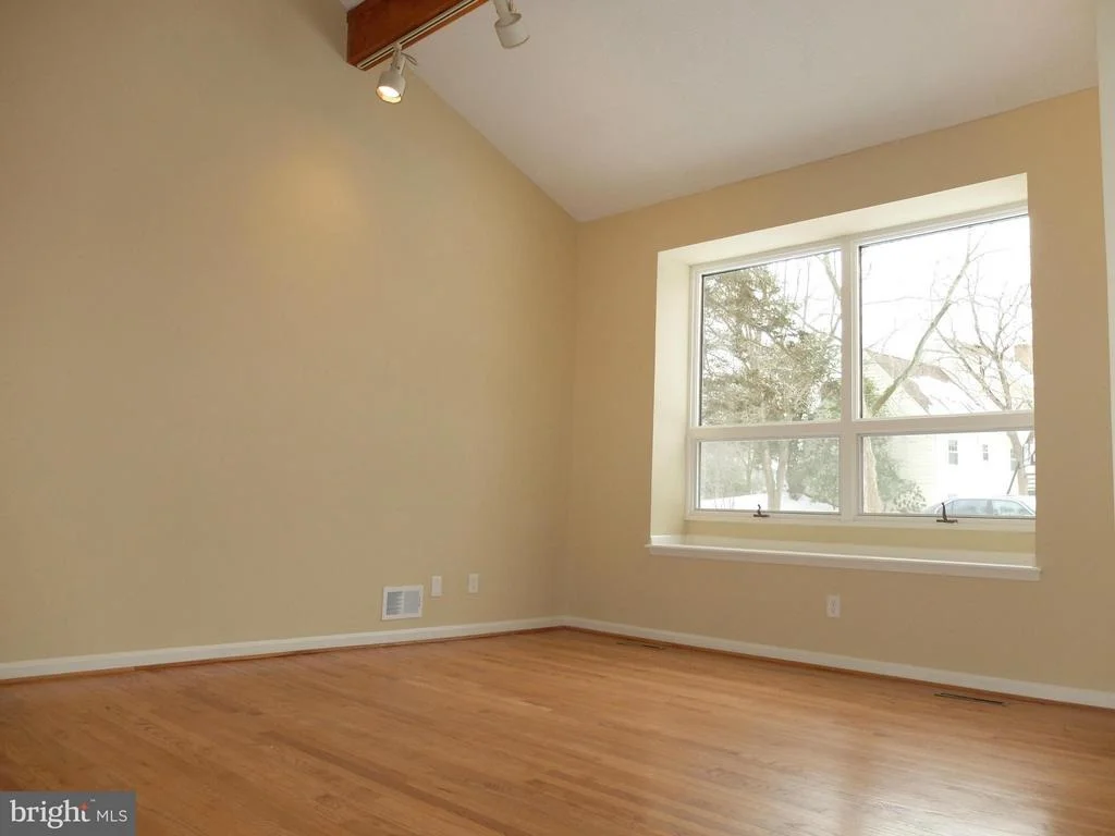 Photo of 9306 SOARING HILL ROAD