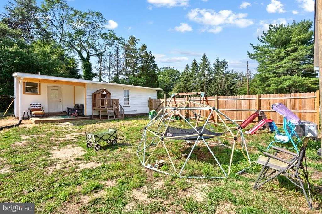 Photo of 63 LUMMIS MILL ROAD