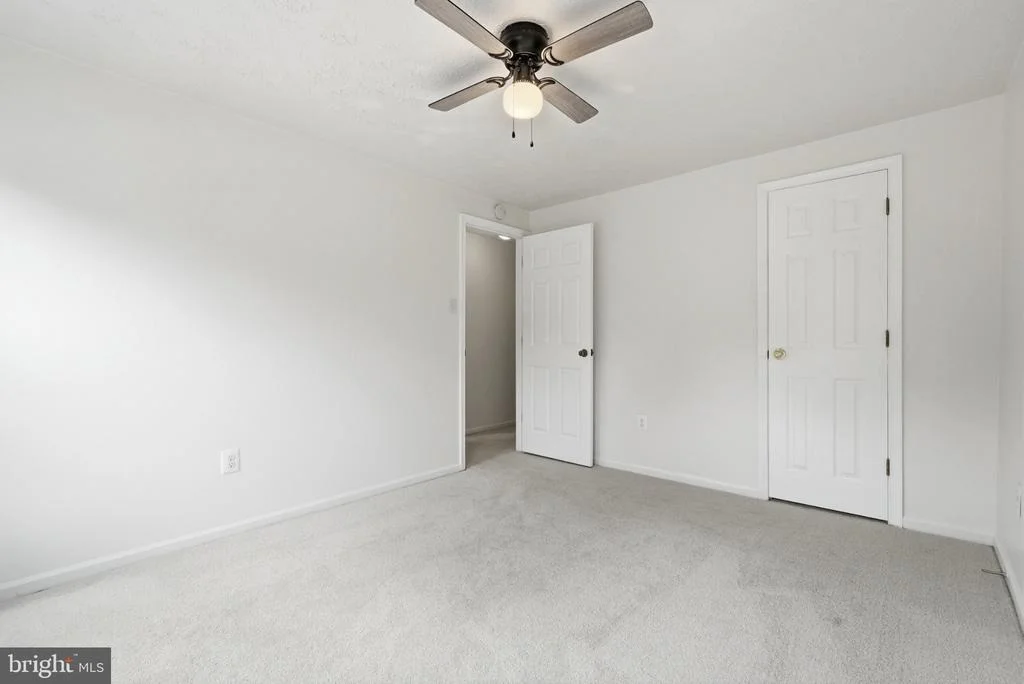 Photo of 18007 SILVER LEAF DRIVE