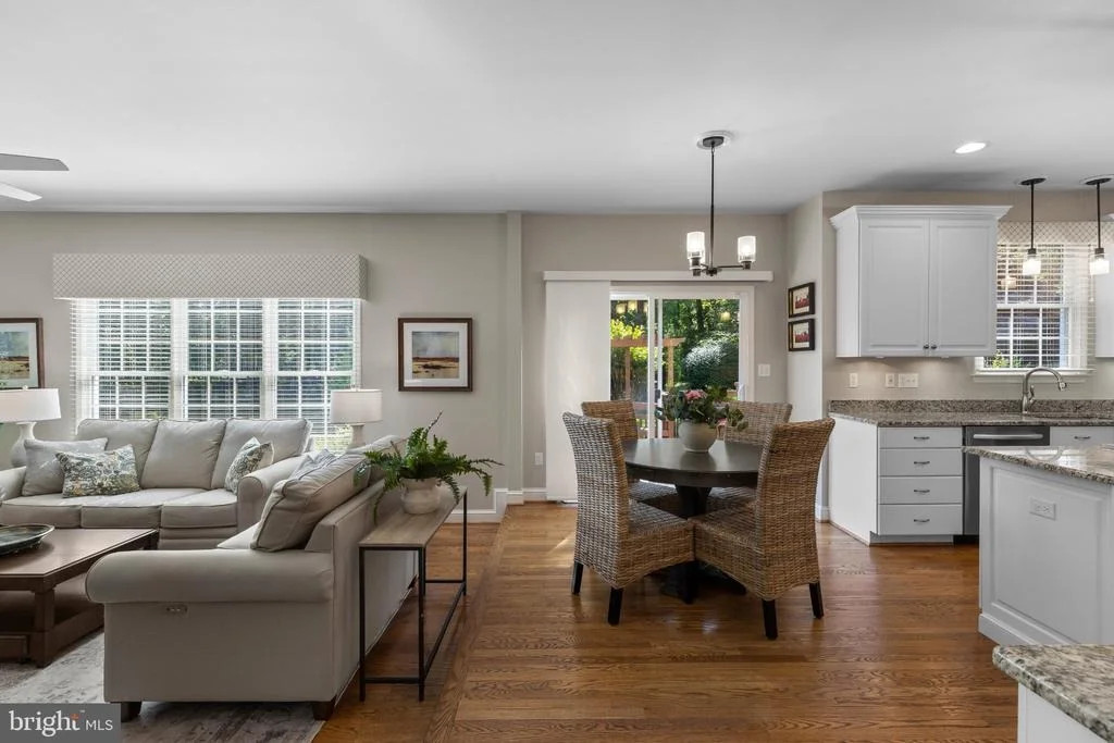 Photo of 71 SIMMONS LANE