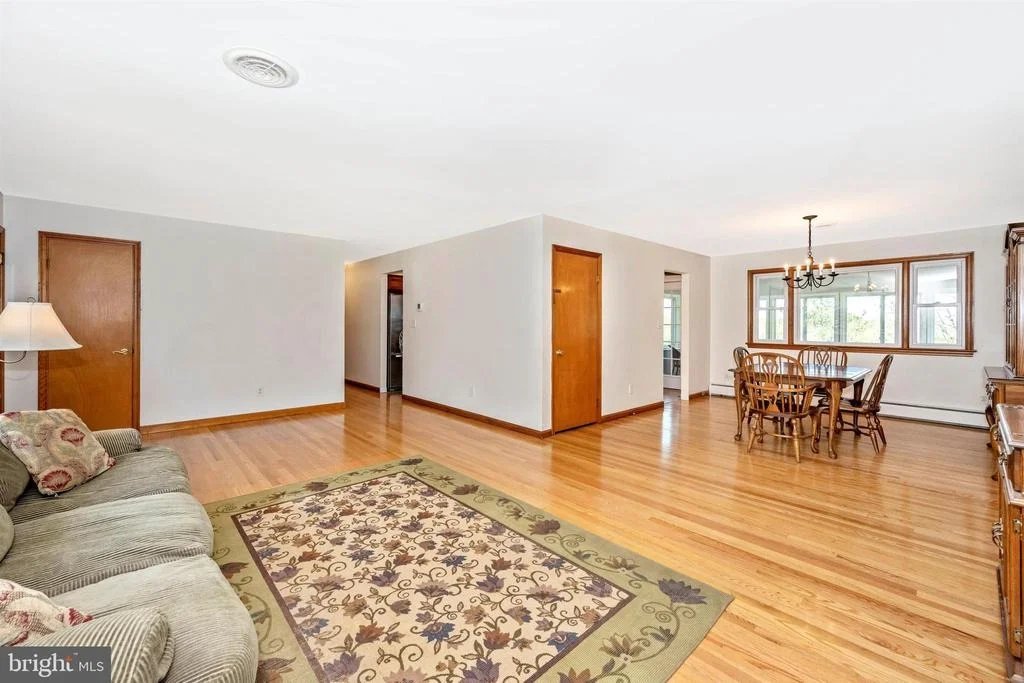 Photo of 25103 OAK DRIVE