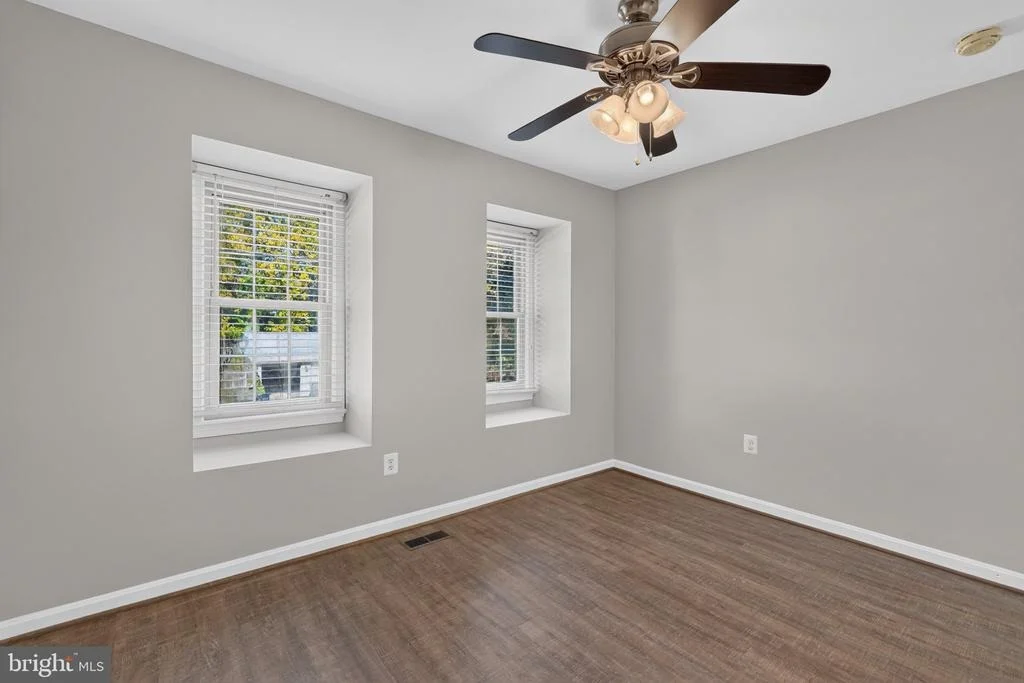 Photo of 7111 CARNATION COURT