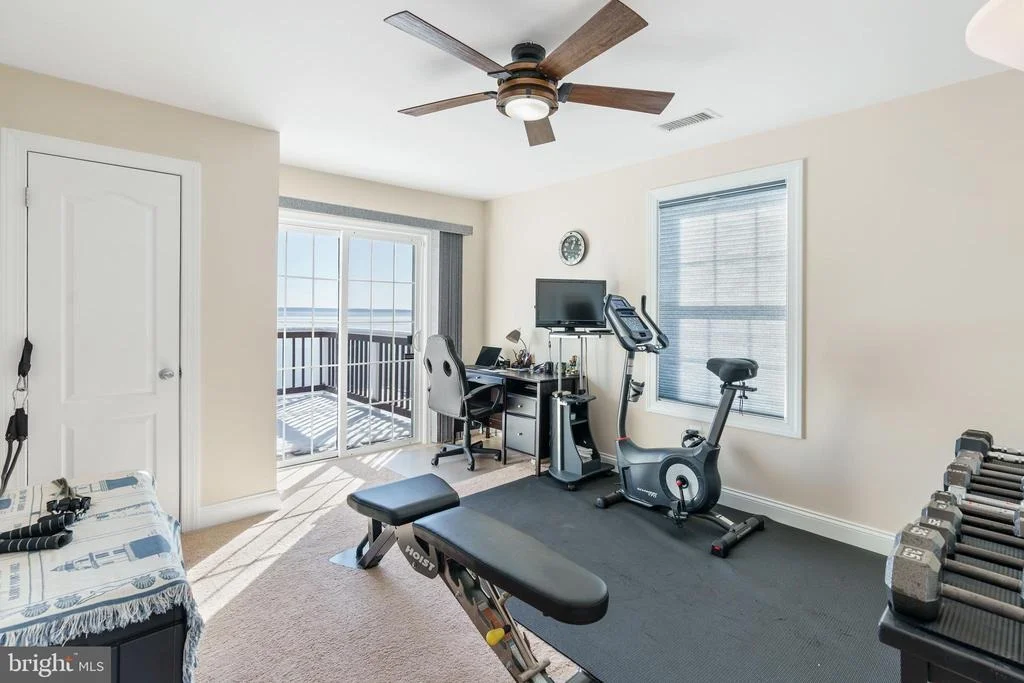 Photo of 909 BAY CIRCLE