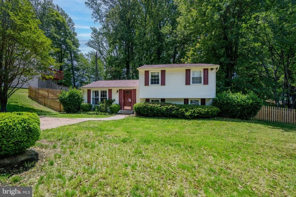 Photo of 12601 STURDEE DRIVE