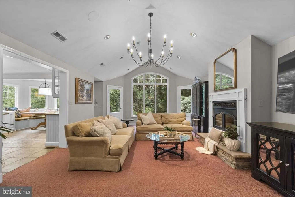 Photo of 6521 DARNALL ROAD