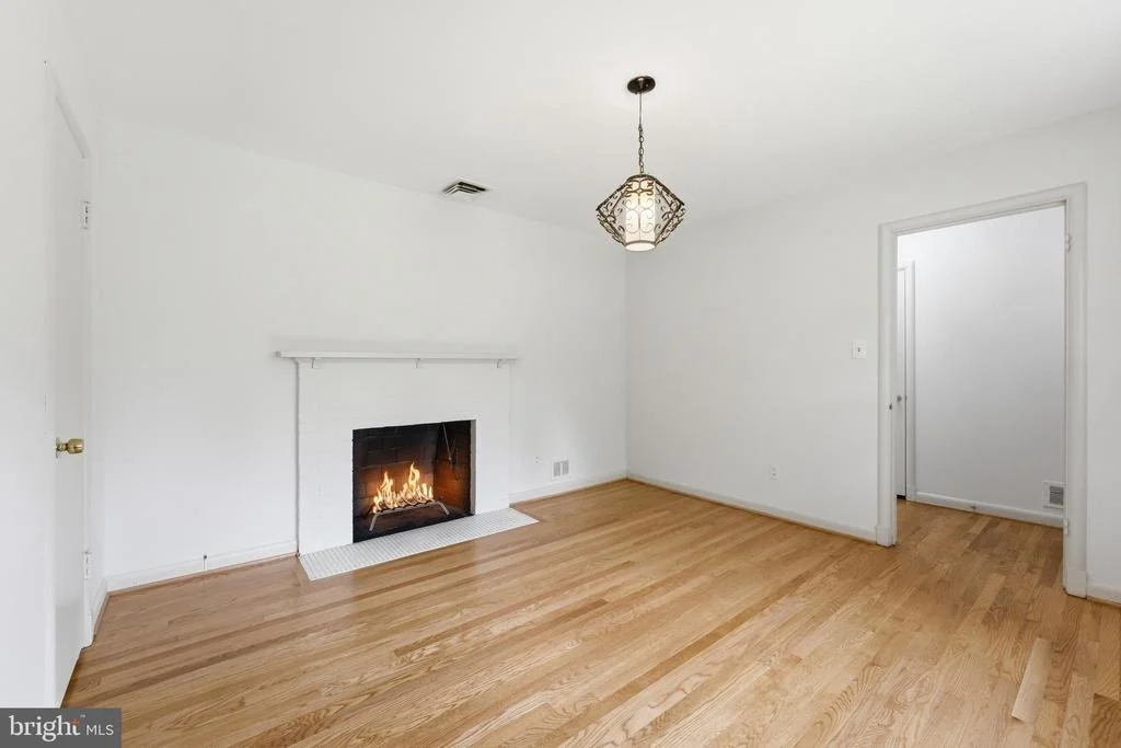 Photo of 228 NORTHWEST TERRACE