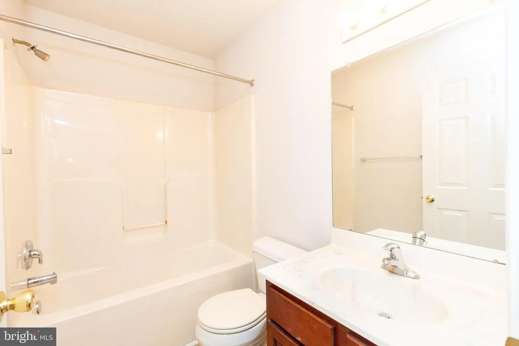 Photo of 30997 OAK LEAF DRIVE