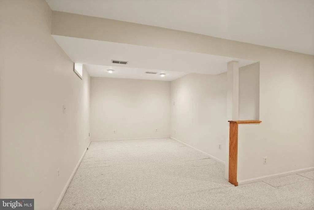 Photo of 169 APPLEGATE DRIVE