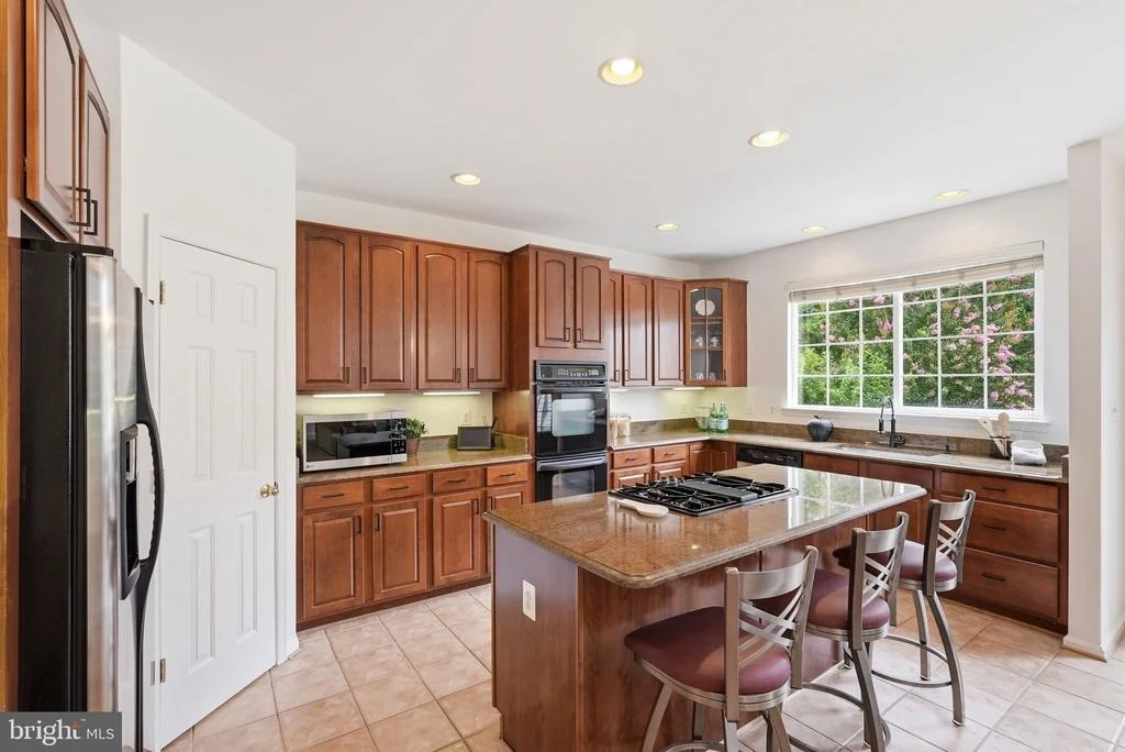 Photo of 14414 KINGS CROSSING BOULEVARD