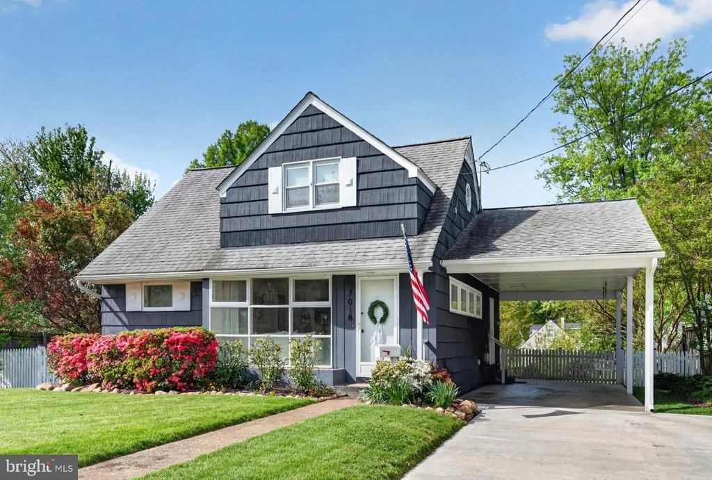 Photo of 7018 QUANDER ROAD