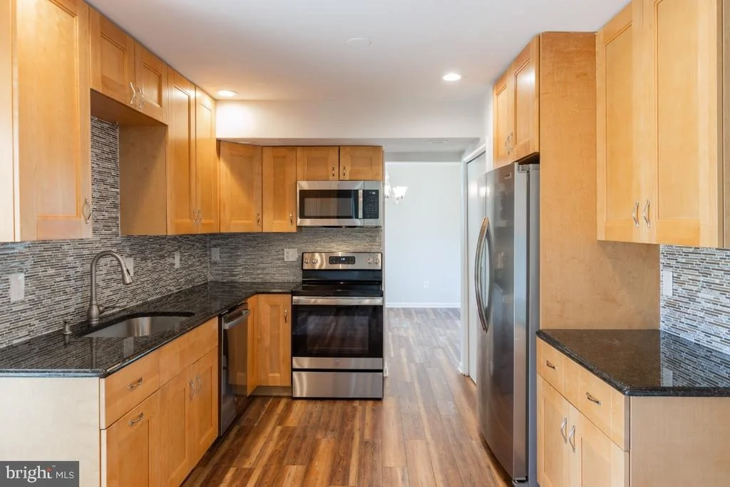 Photo of 16118 KENNY ROAD