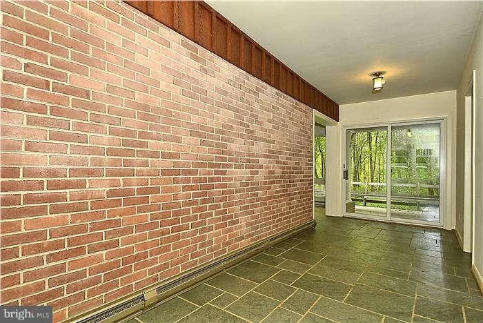 Photo of 334 ASHTON ROAD
