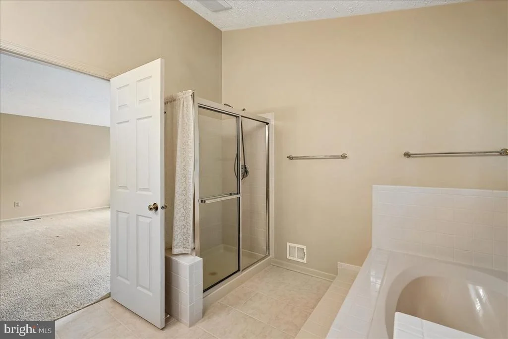 Photo of 12651 THUNDER CHASE DRIVE