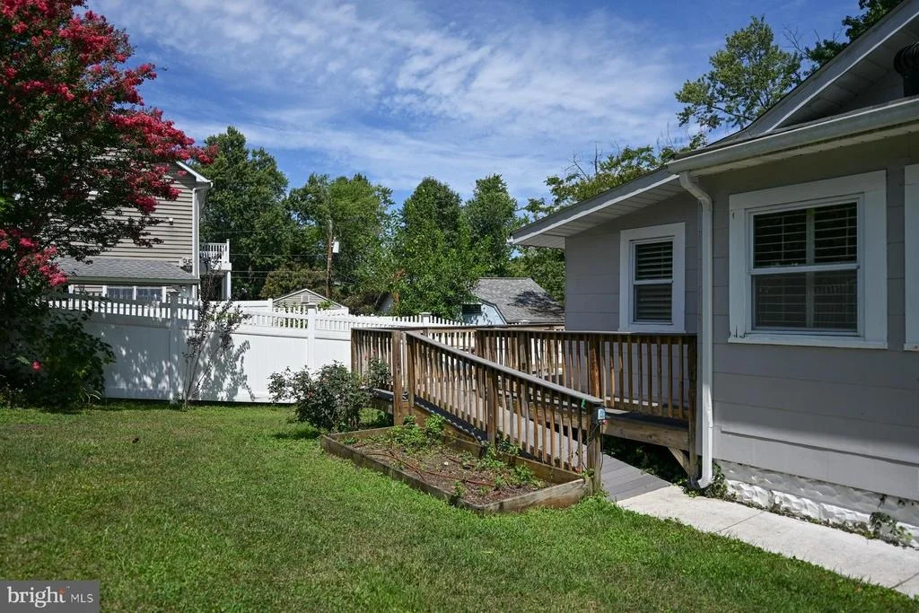 Photo of 13 CHERRY ROAD