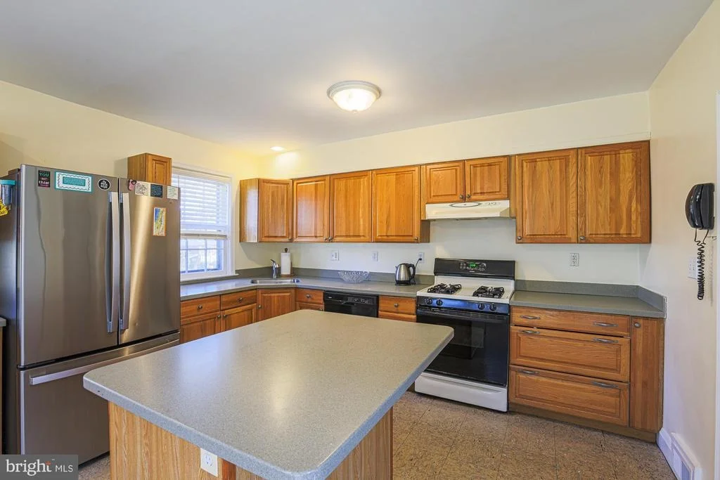 Photo of 2600 TANEY ROAD
