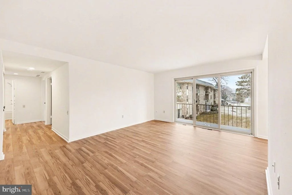 Photo of Unit 82H at 3632 GLENEAGLES DRIVE