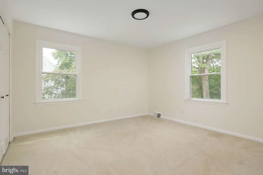 Photo of 24 RIVERVIEW DRIVE